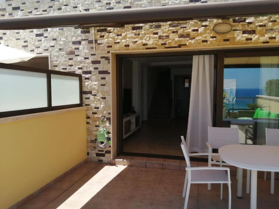 Bungalow En Primera Linea Del Mar Ареналес-дель-Соль Екстер'єр фото