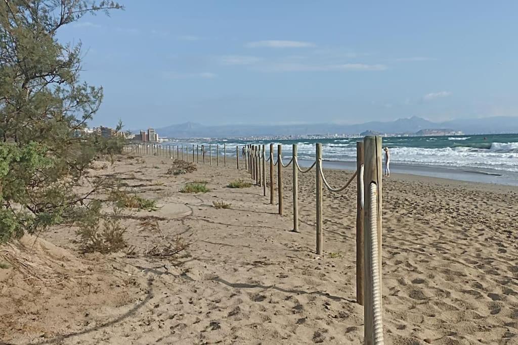 Bungalow En Primera Linea Del Mar Ареналес-дель-Соль Екстер'єр фото